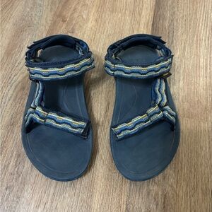 Kids Teva Hurricane XLT 2 sandal size 13k